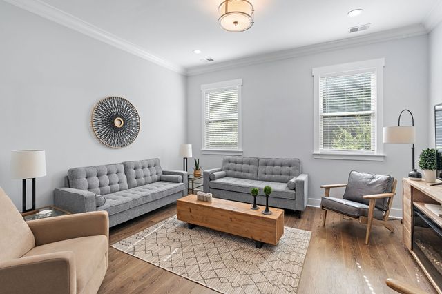 101 Lyle Ln, Nashville, TN 37210