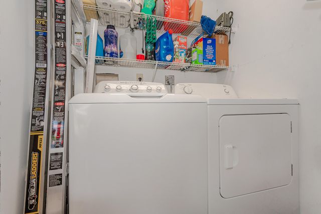 4 Verwood Way, Boynton Beach, FL 33426