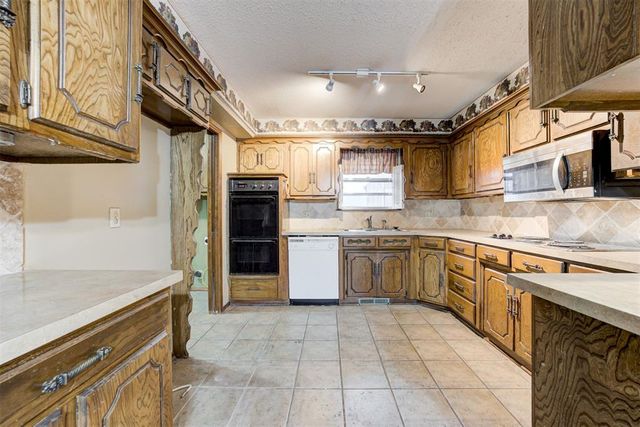 5821 NW 89th Street, Oklahoma City, OK 73132