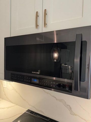 7117 71st Way, West Palm Beach, FL 33407