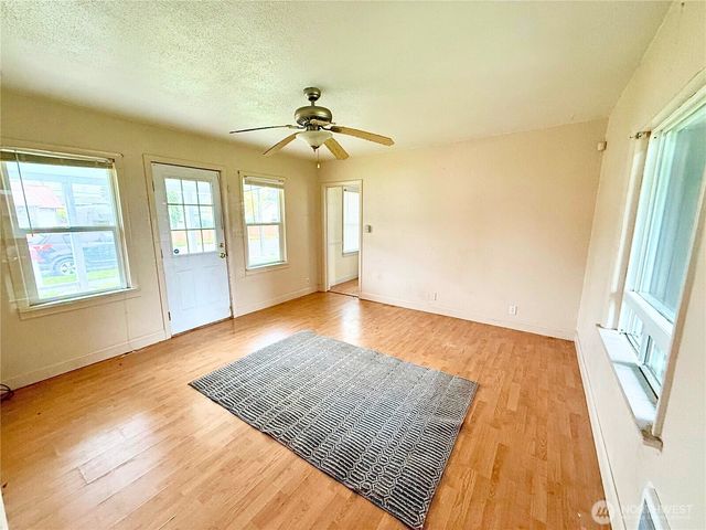 3102 Garfield Street, Longview, WA 98632