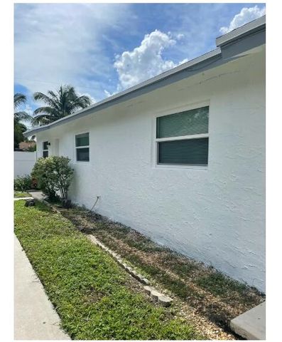 334 MOCKINGBIRD Lane 1, Lantana, FL 33462