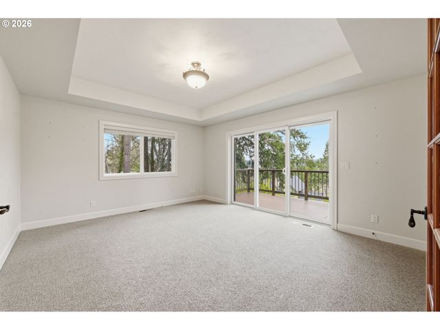 453 DELLWOOD Dr, Eugene, OR 97405