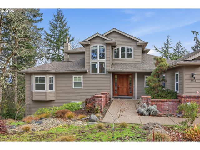 453 DELLWOOD Dr, Eugene, OR 97405