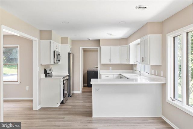 756 BROOKNEIL DR, Winchester, VA 22602