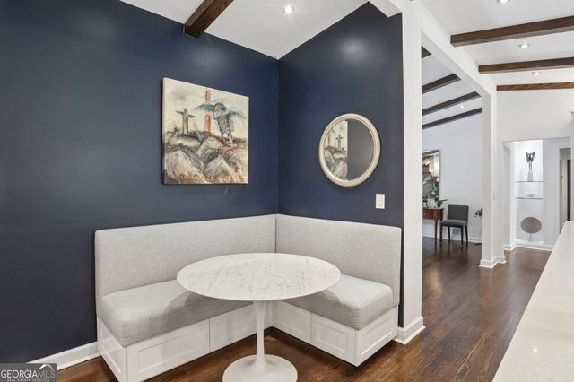 1423 Brook Valley Lane NE, Atlanta, GA 30324