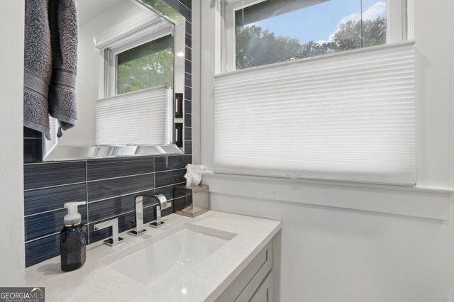 1423 Brook Valley Lane NE, Atlanta, GA 30324