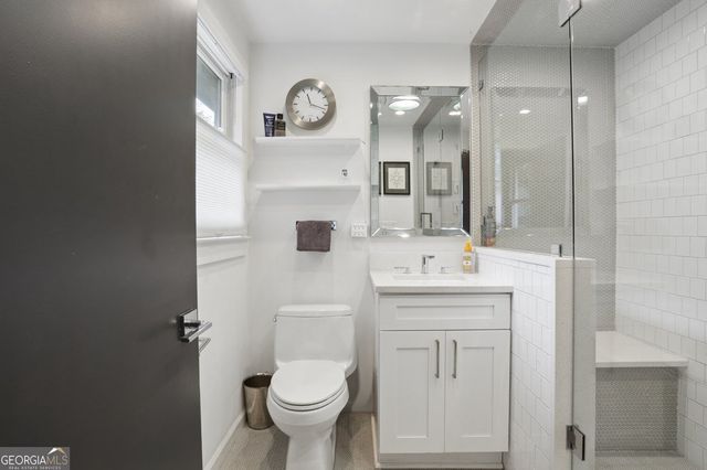 1423 Brook Valley Lane NE, Atlanta, GA 30324