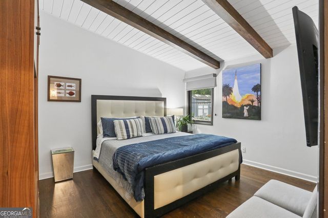 1423 Brook Valley Lane NE, Atlanta, GA 30324