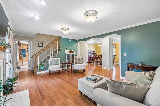 2040 Mays Chapel Rd, Mount Juliet, TN 37122