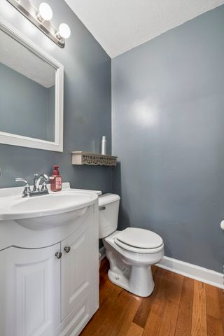 2040 Mays Chapel Rd, Mount Juliet, TN 37122