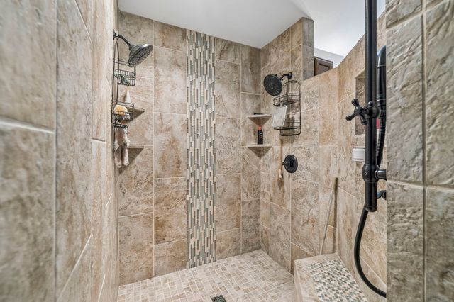 2040 Mays Chapel Rd, Mount Juliet, TN 37122