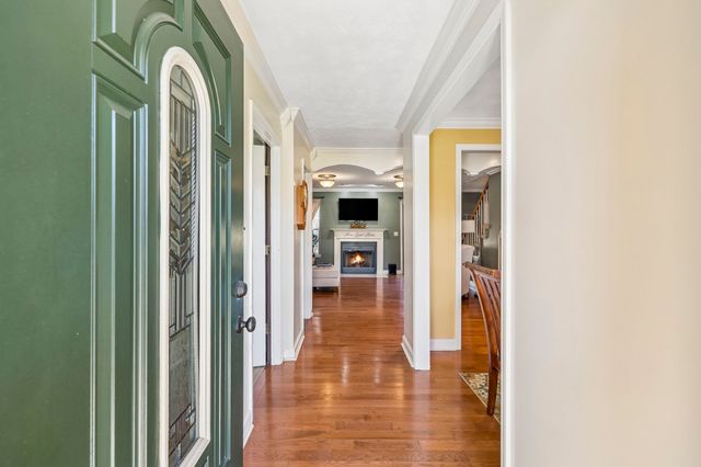 2040 Mays Chapel Rd, Mount Juliet, TN 37122