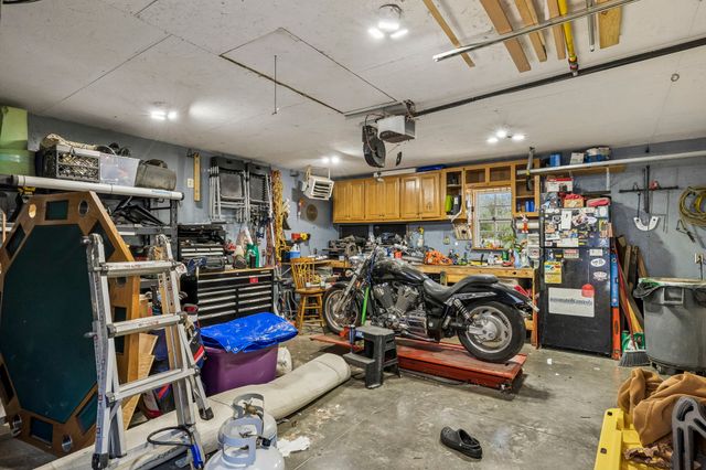 2040 Mays Chapel Rd, Mount Juliet, TN 37122