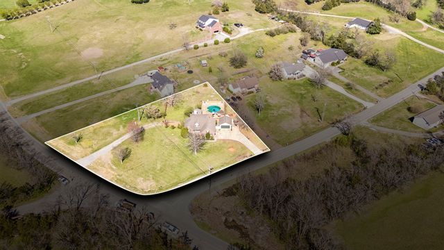 2040 Mays Chapel Rd, Mount Juliet, TN 37122