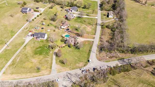 2040 Mays Chapel Rd, Mount Juliet, TN 37122