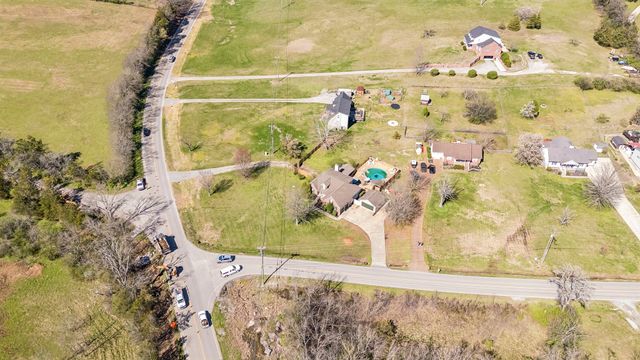 2040 Mays Chapel Rd, Mount Juliet, TN 37122