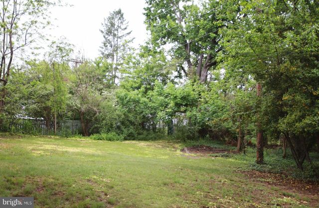 2940 MICHELE DR, East Norriton, PA 19403