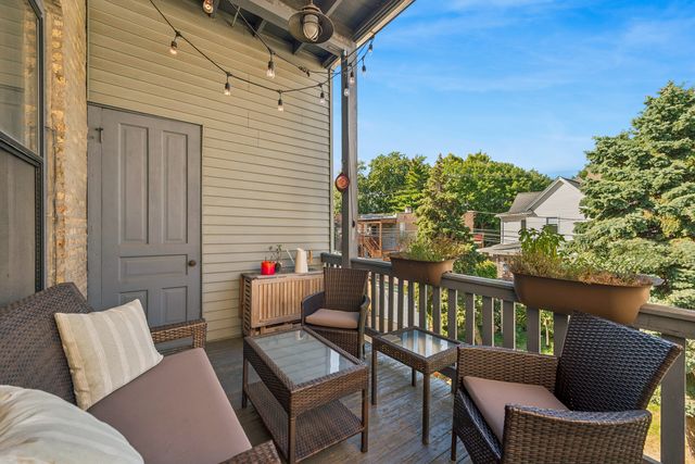 1314 W Carmen Avenue, Chicago, IL 60640