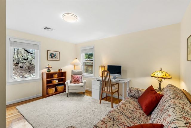 11 Ridge Street, Winchester, MA 01890