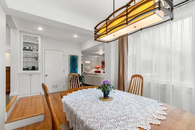 11 Ridge Street, Winchester, MA 01890