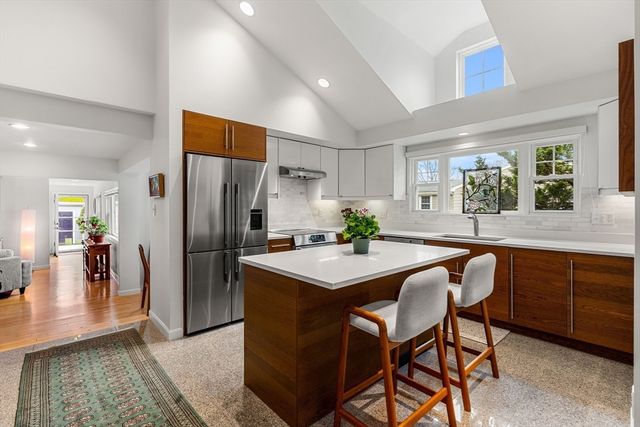 11 Ridge Street, Winchester, MA 01890