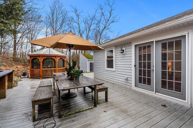 11 Ridge Street, Winchester, MA 01890