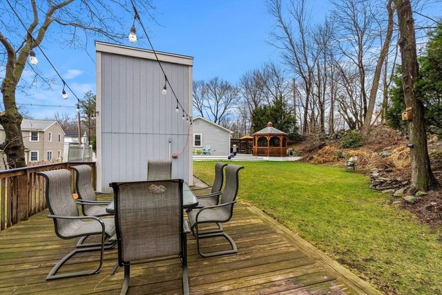 11 Ridge Street, Winchester, MA 01890