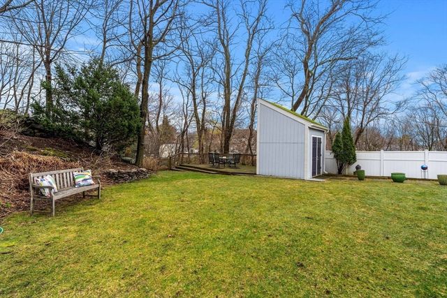 11 Ridge Street, Winchester, MA 01890