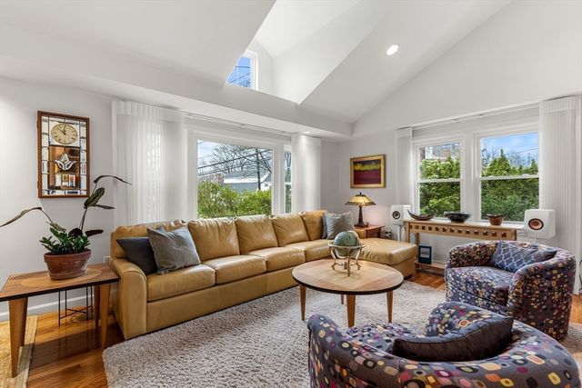 11 Ridge Street, Winchester, MA 01890