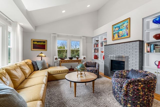 11 Ridge Street, Winchester, MA 01890