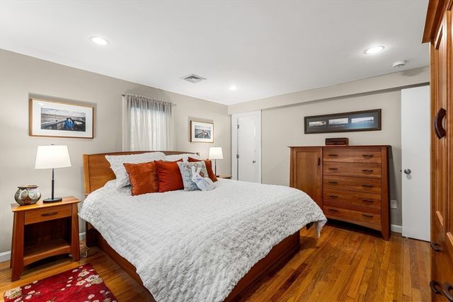 11 Ridge Street, Winchester, MA 01890