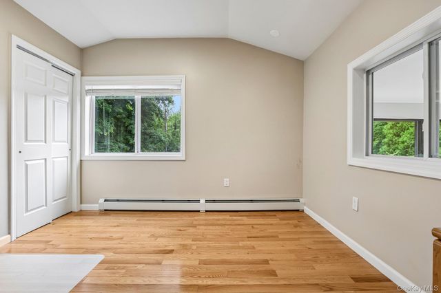 18 Pippen Place, New City, NY 10956