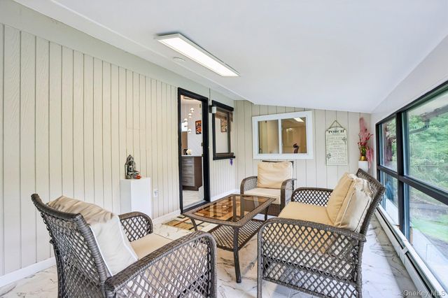 18 Pippen Place, New City, NY 10956