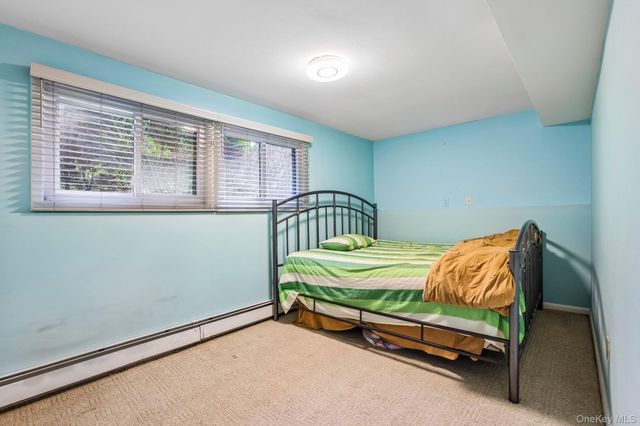 18 Pippen Place, New City, NY 10956