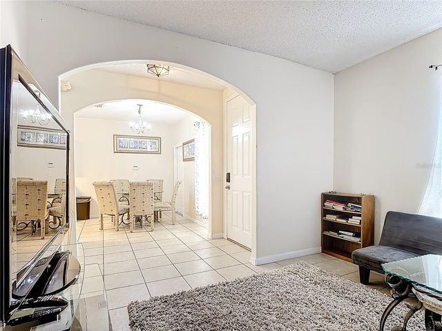 635 KNOLLWOOD DRIVE, Davenport, FL 33837