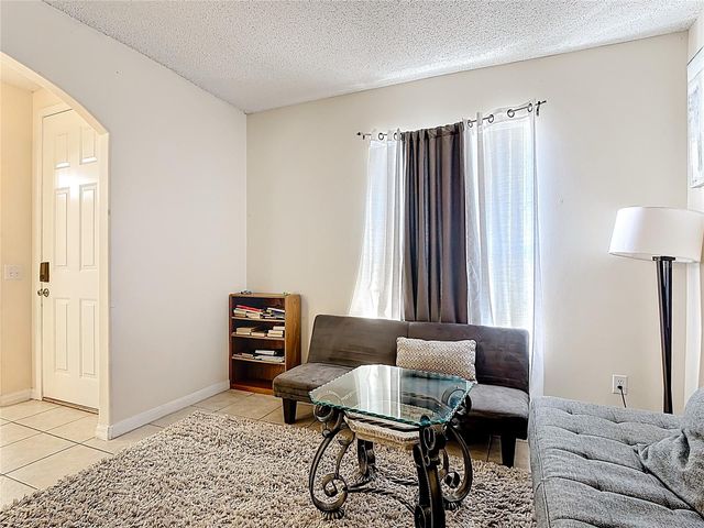 635 KNOLLWOOD DRIVE, Davenport, FL 33837