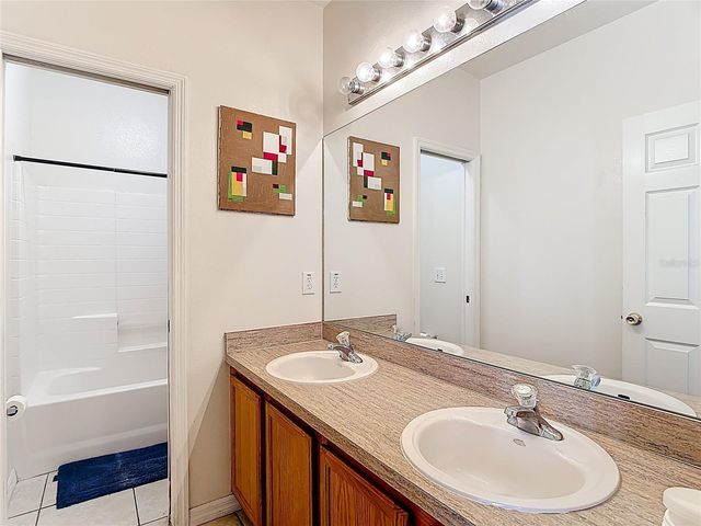 635 KNOLLWOOD DRIVE, Davenport, FL 33837