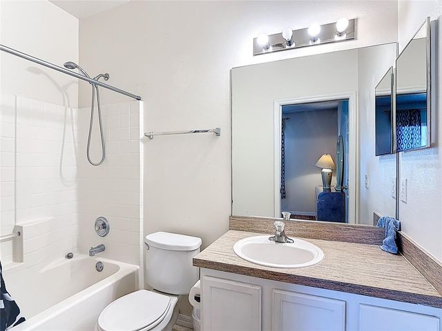 635 KNOLLWOOD DRIVE, Davenport, FL 33837