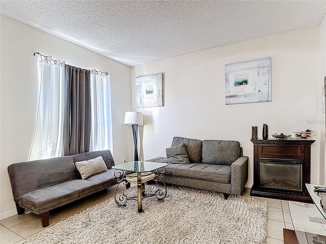 635 KNOLLWOOD DRIVE, Davenport, FL 33837