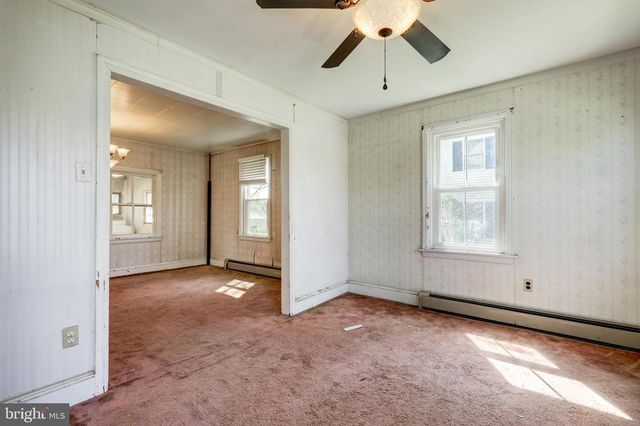 411 FRANKLIN ST, Oxford, PA 19363