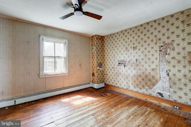 411 FRANKLIN ST, Oxford, PA 19363