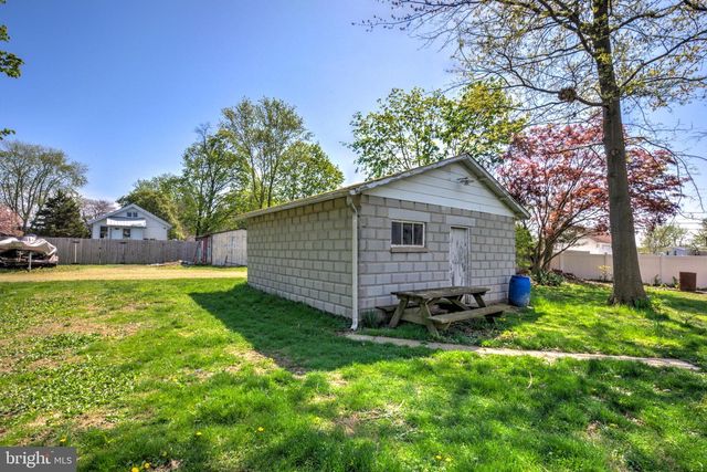 411 FRANKLIN ST, Oxford, PA 19363