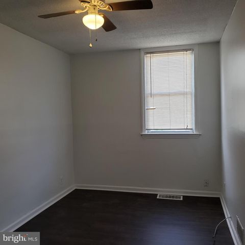 931 W BROWNING RD, Bellmawr, NJ 08031