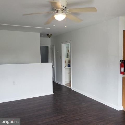 931 W BROWNING RD, Bellmawr, NJ 08031