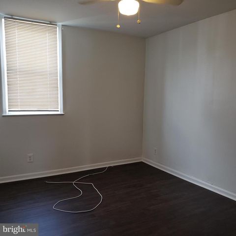 931 W BROWNING RD, Bellmawr, NJ 08031
