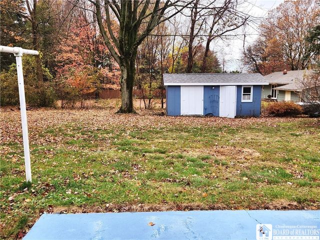 5 Reese Parkway, Pomfret, NY 14063