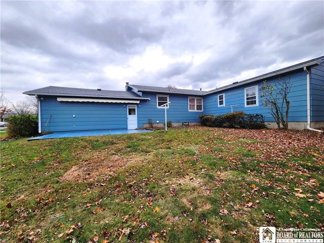 5 Reese Parkway, Pomfret, NY 14063