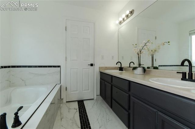 10604 Deer Meadow Circle, Colorado Springs, CO 80925