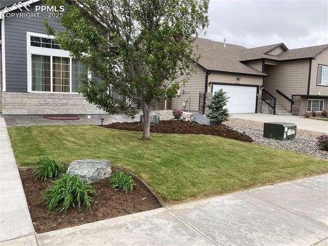 10604 Deer Meadow Circle, Colorado Springs, CO 80925